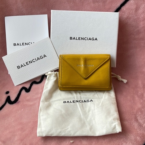 BALENCIAGA TRIFOLD WALLET FULL INCLUSION - Picture 1 of 10